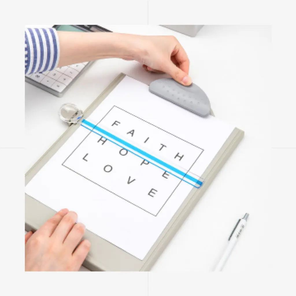 Deli Copy Holder With Clip Board A4 / D9258 ستاند للاوراق