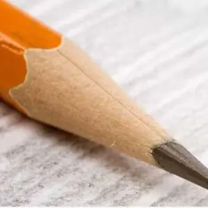 Pencil قلم رصاص عادي